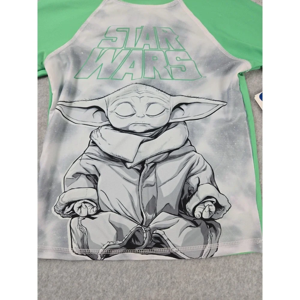 Star Wars Bathing Suit Boys 2 pc Swim Set‎ Size Large Rash Guard Top Trunks NWT